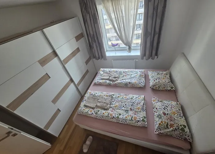 Hauptbahnhof Rooms